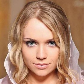 Алена Ланская